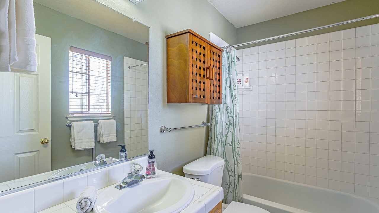 Photo of Bathroom in Coarsegold