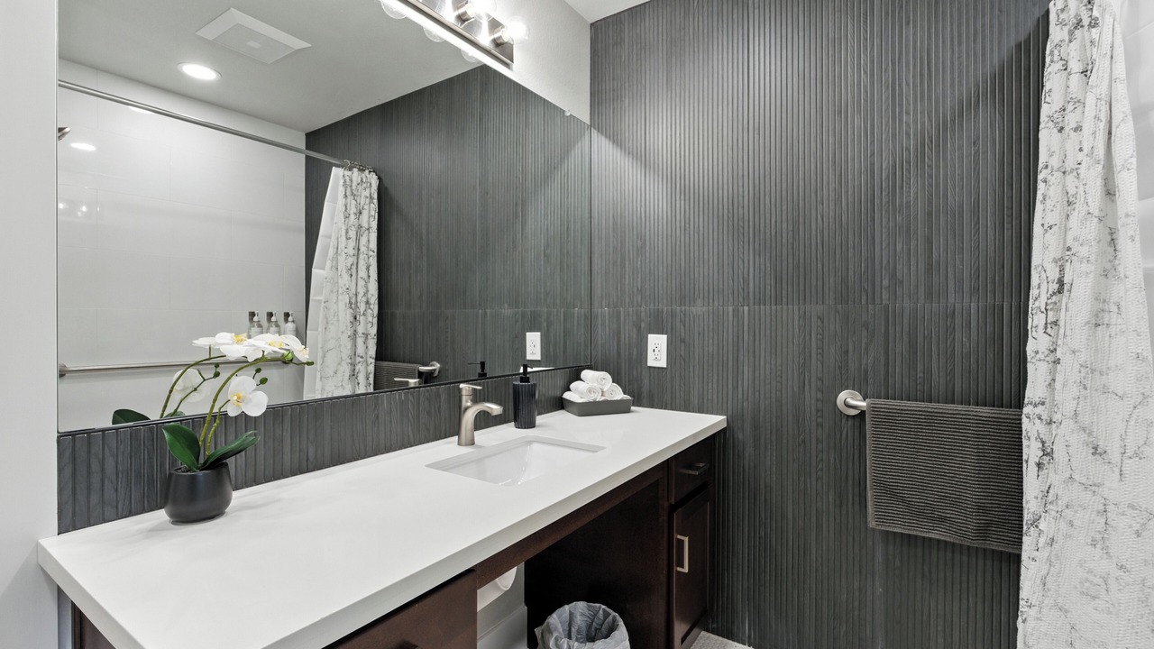 Photo of Bathroom in Auberry