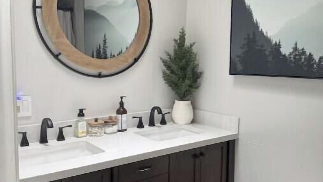Photo of Bathroom in Coarsegold