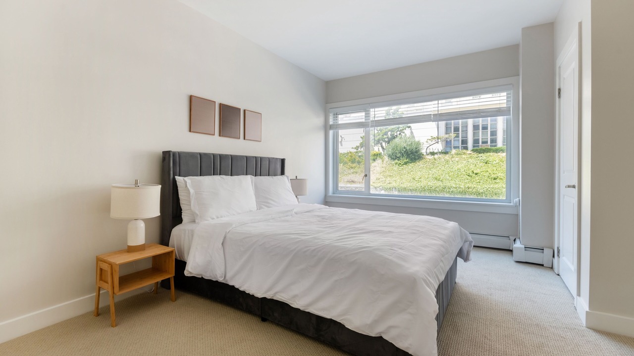Photo of Bedroom in Nob Hill