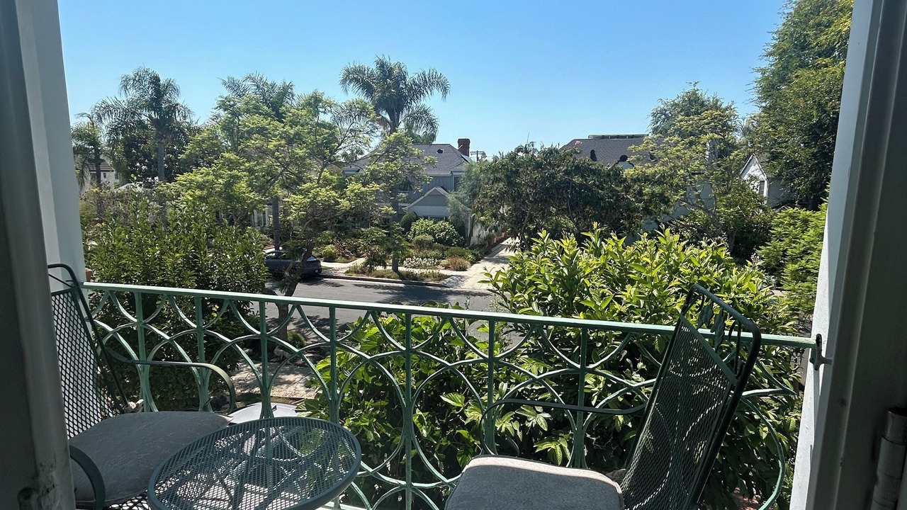 Photo of Outdoor in Mid City