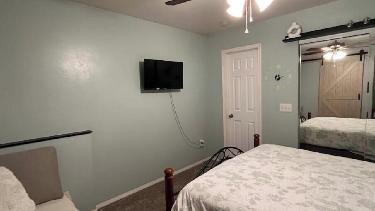 Photo of Bedroom in Greenacres