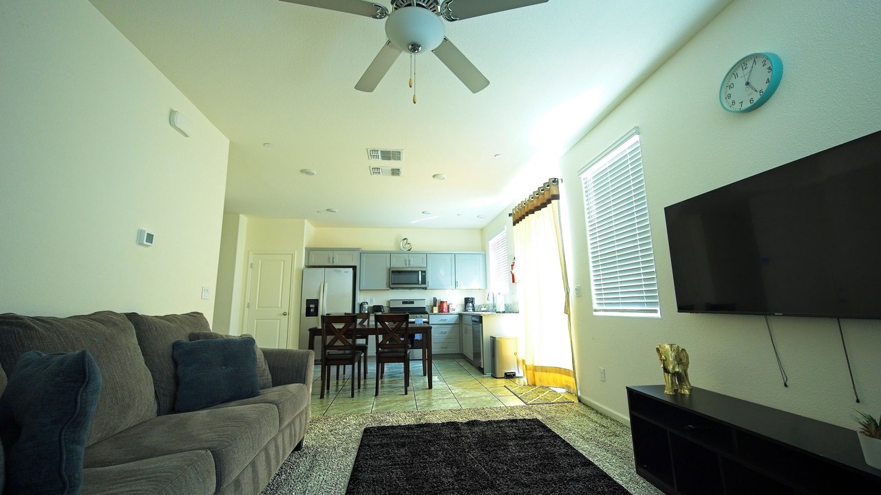 Photo of Livingroom in Merced