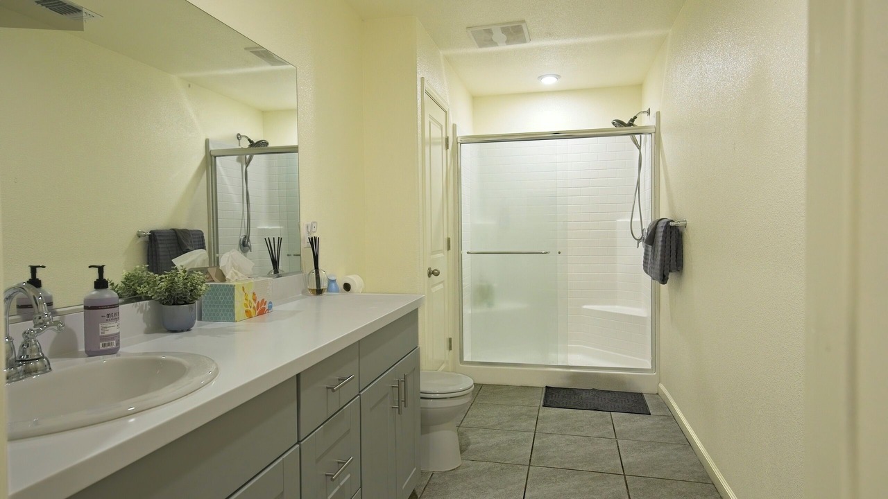 Photo of Bathroom in Merced