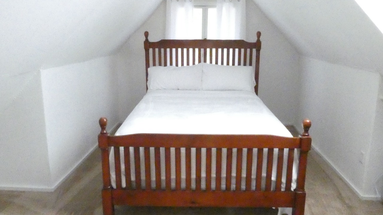Photo of Bedroom in Alta Sierra