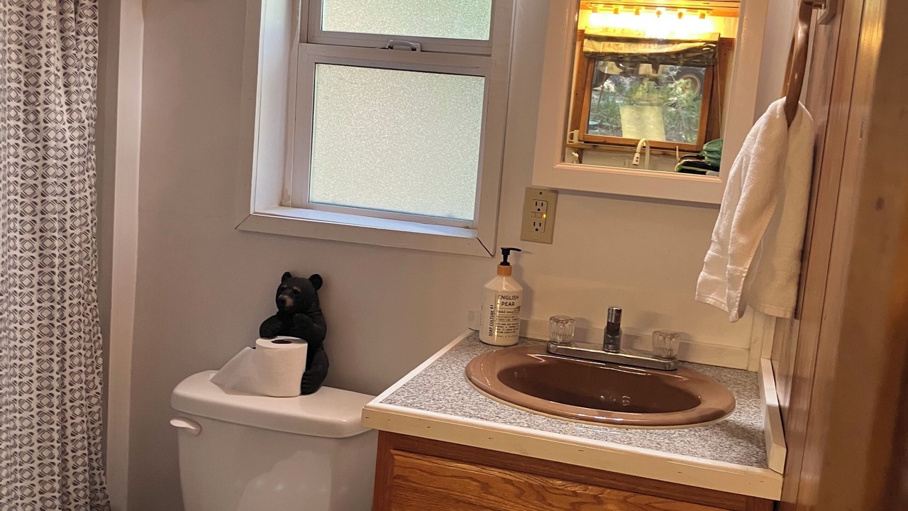 Photo of Bathroom in Alta Sierra