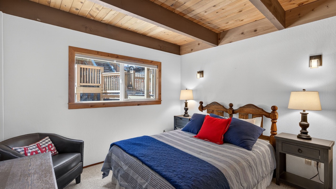 Photo of Bedroom in Meeks Bay