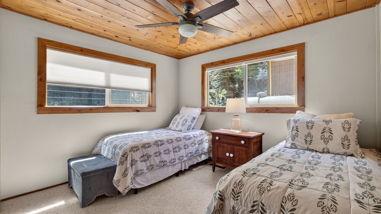 Photo of Bedroom in Meeks Bay