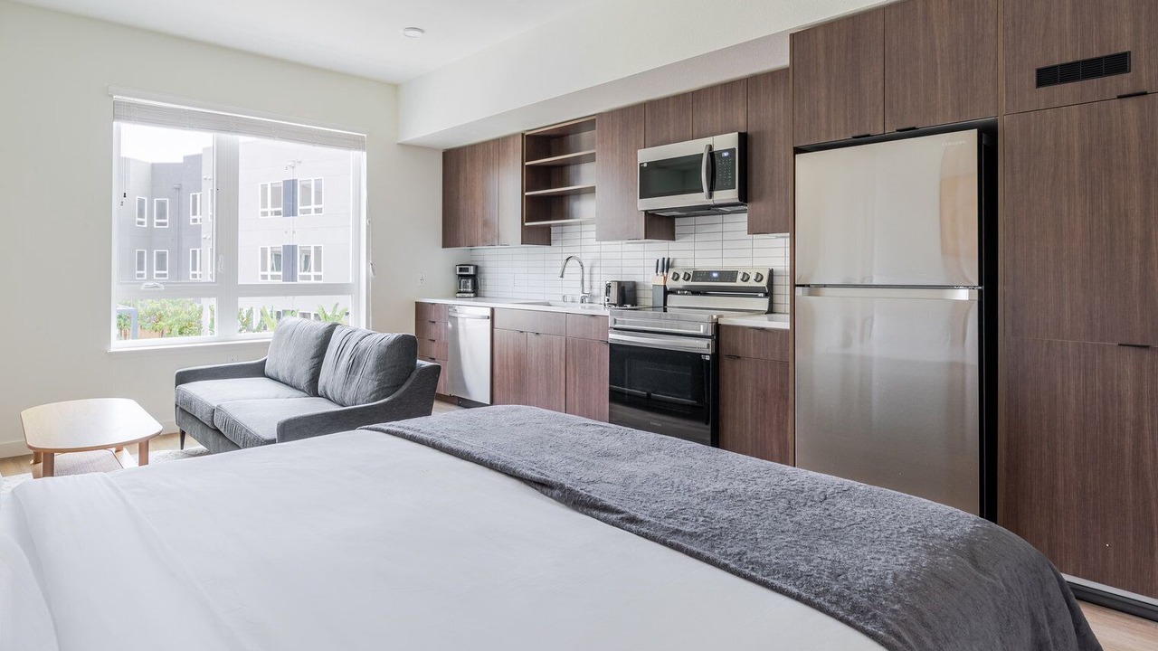 Photo of Bedroom in Old San Leandro