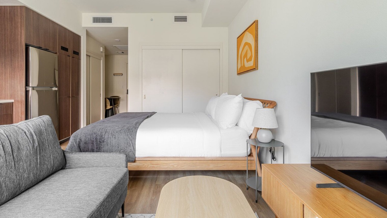 Photo of Bedroom in Old San Leandro