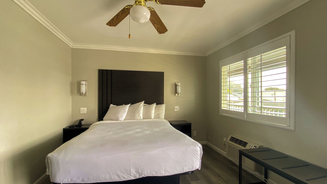 Photo of Bedroom in Morro Bay