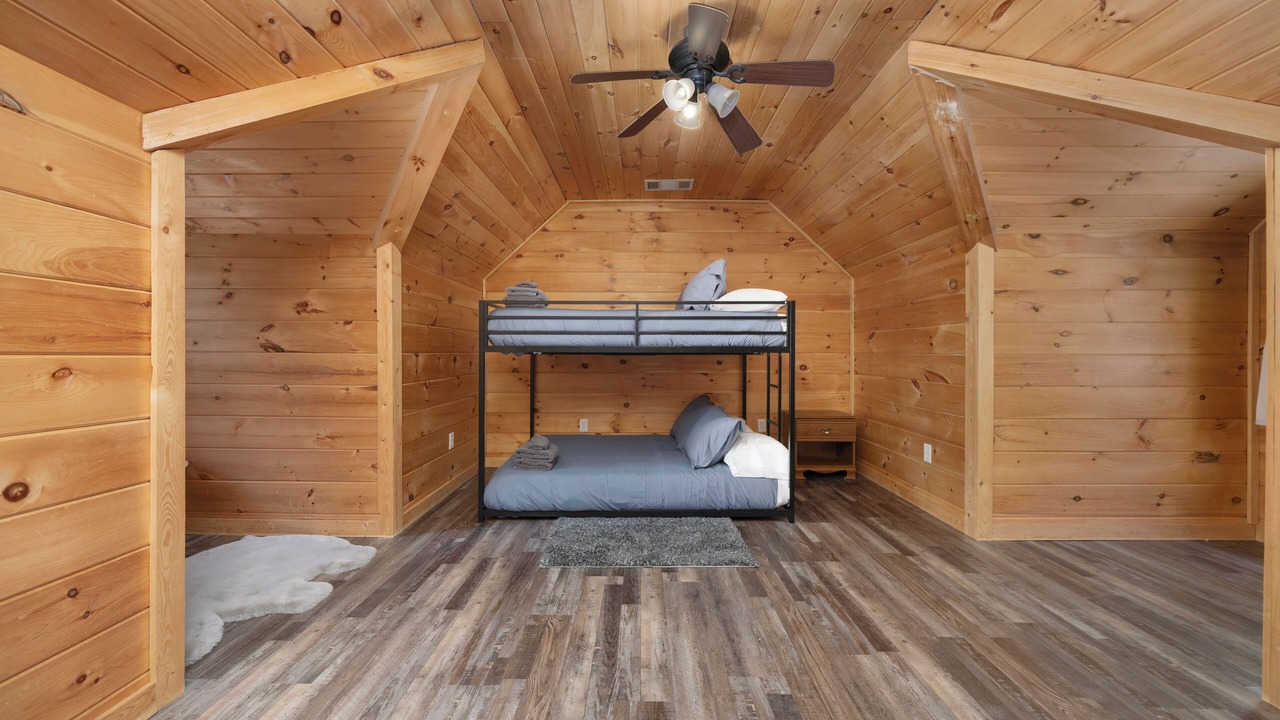 Photo of Bedroom in Alta Sierra