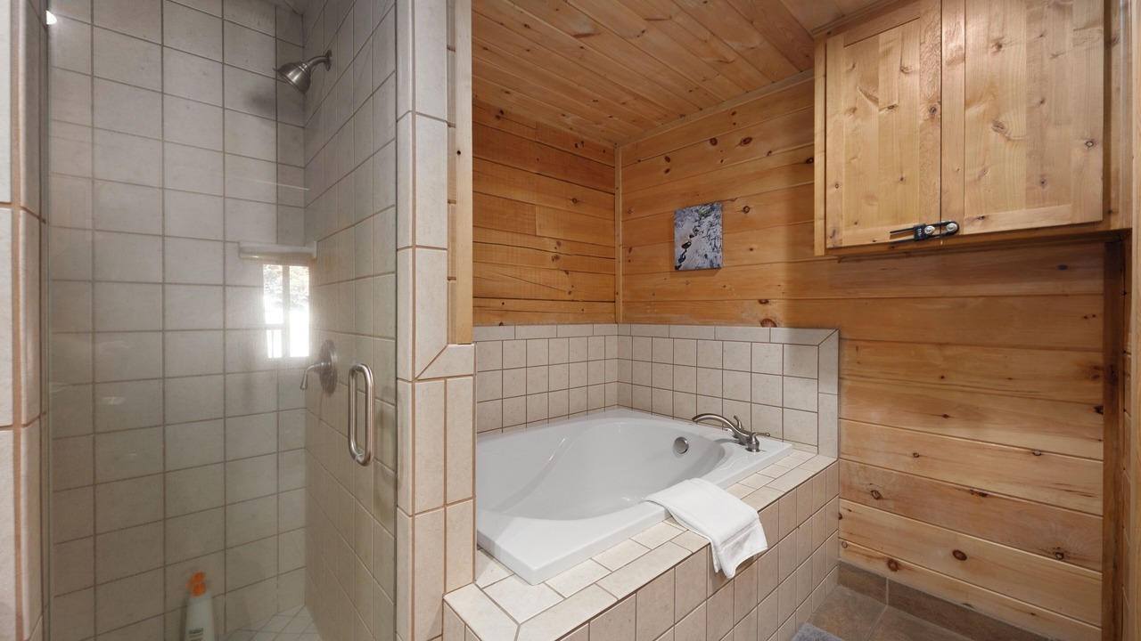 Photo of Bathroom in Alta Sierra