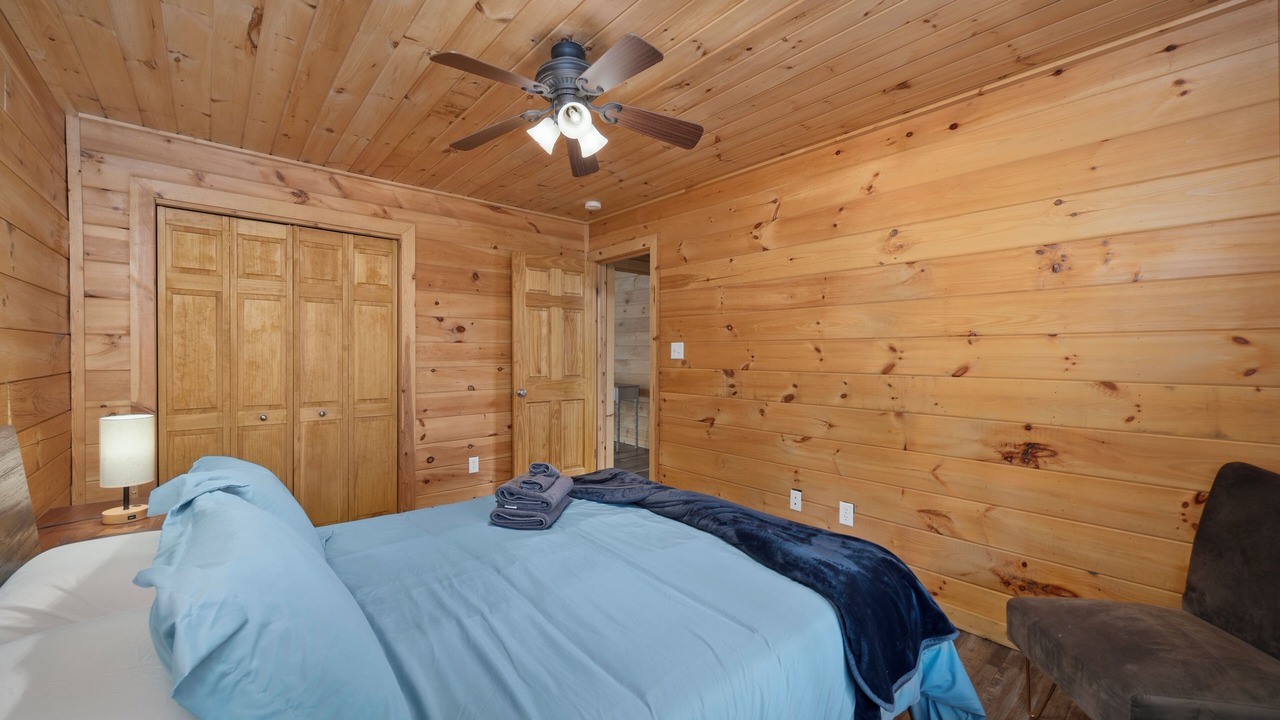 Photo of Bedroom in Alta Sierra