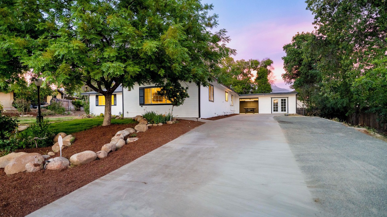 Photo of Outdoor in Springville