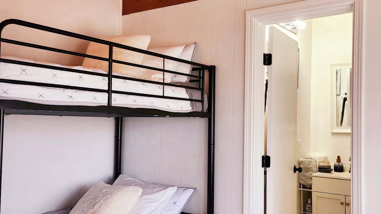Photo of Bedroom in Cascadel Woods