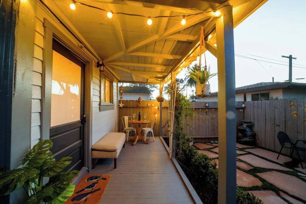 Photo of Patio Balcony in East Beach