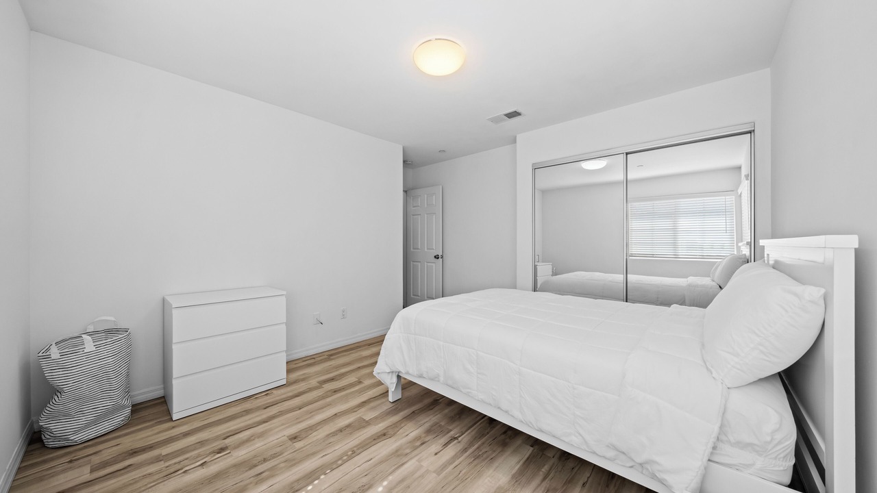 Photo of Bedroom in Lincoln Acres
