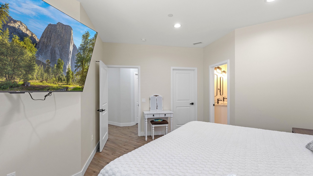 Photo of Bedroom in California City