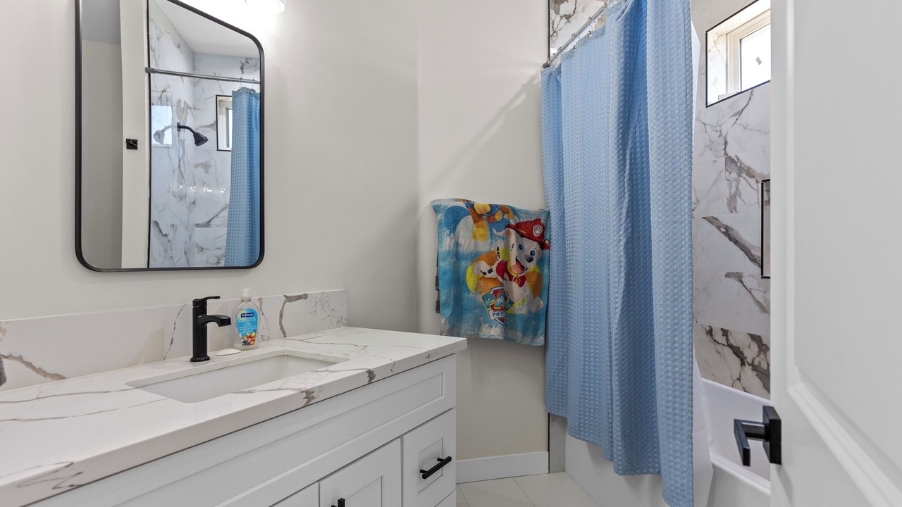 Photo of Bathroom in California City