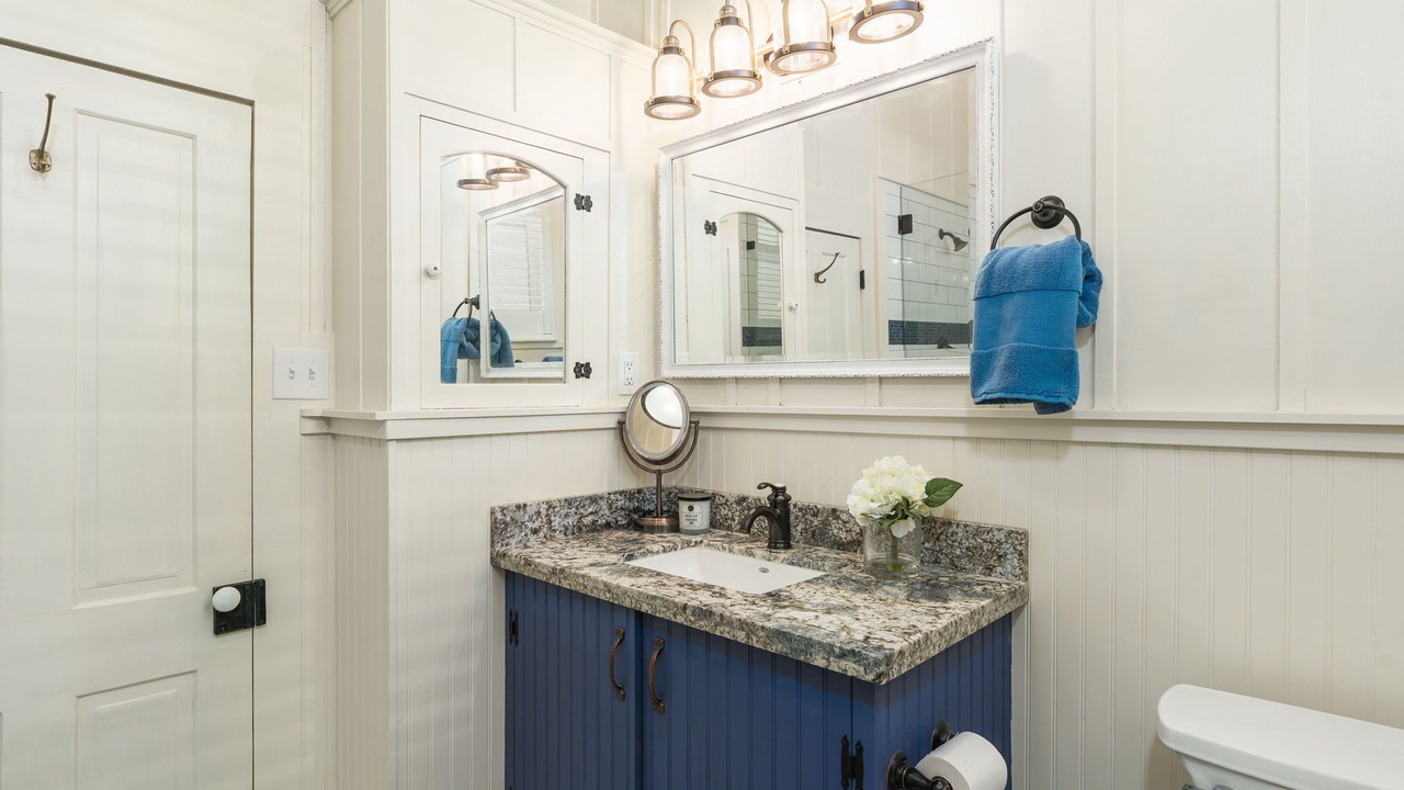 Photo of Bathroom in Virginia City