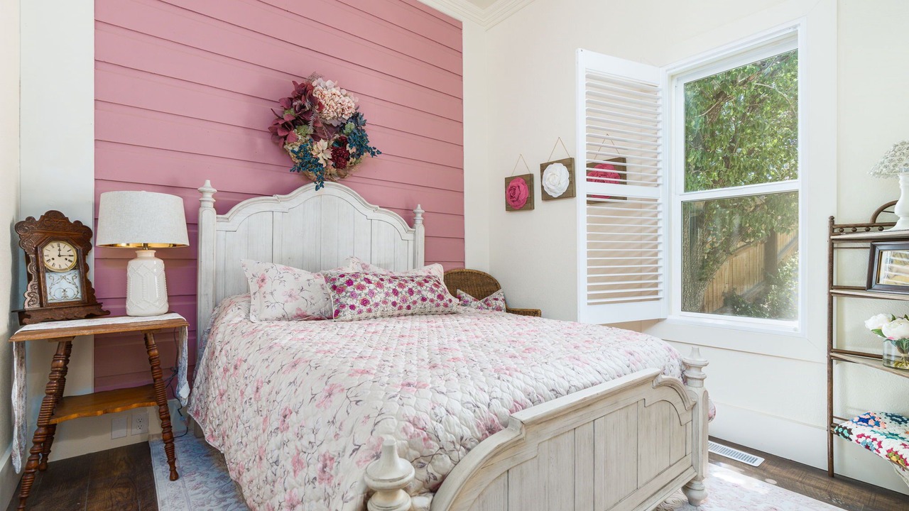 Photo of Bedroom in Virginia City