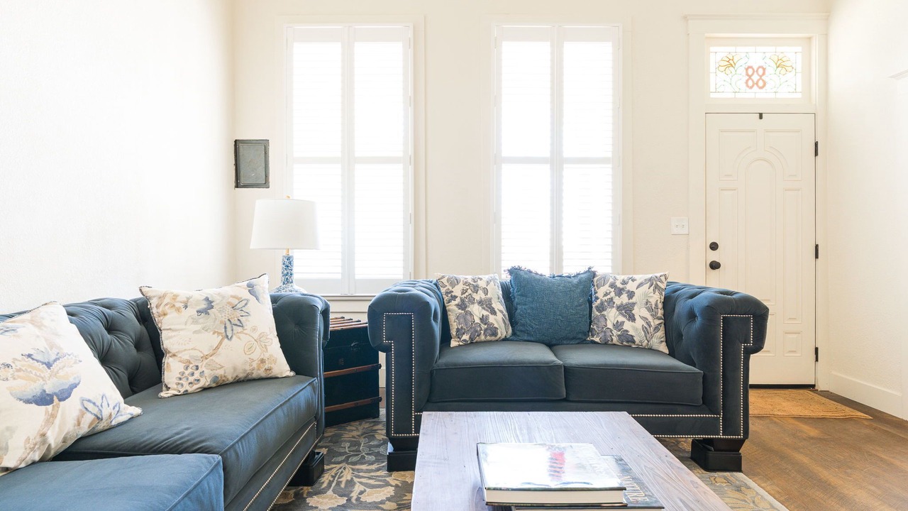 Photo of Livingroom in Virginia City