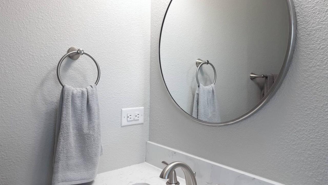 Photo of Bathroom in Visalia