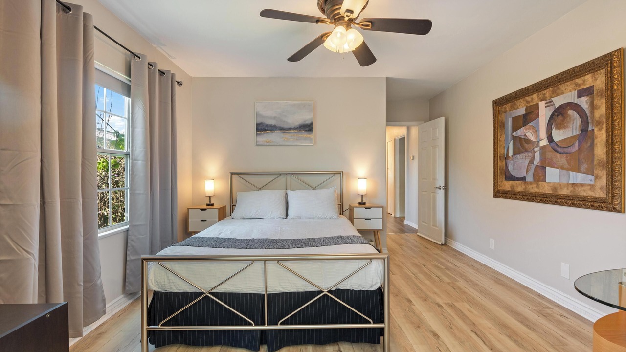 Photo of Bedroom in Los Angeles
