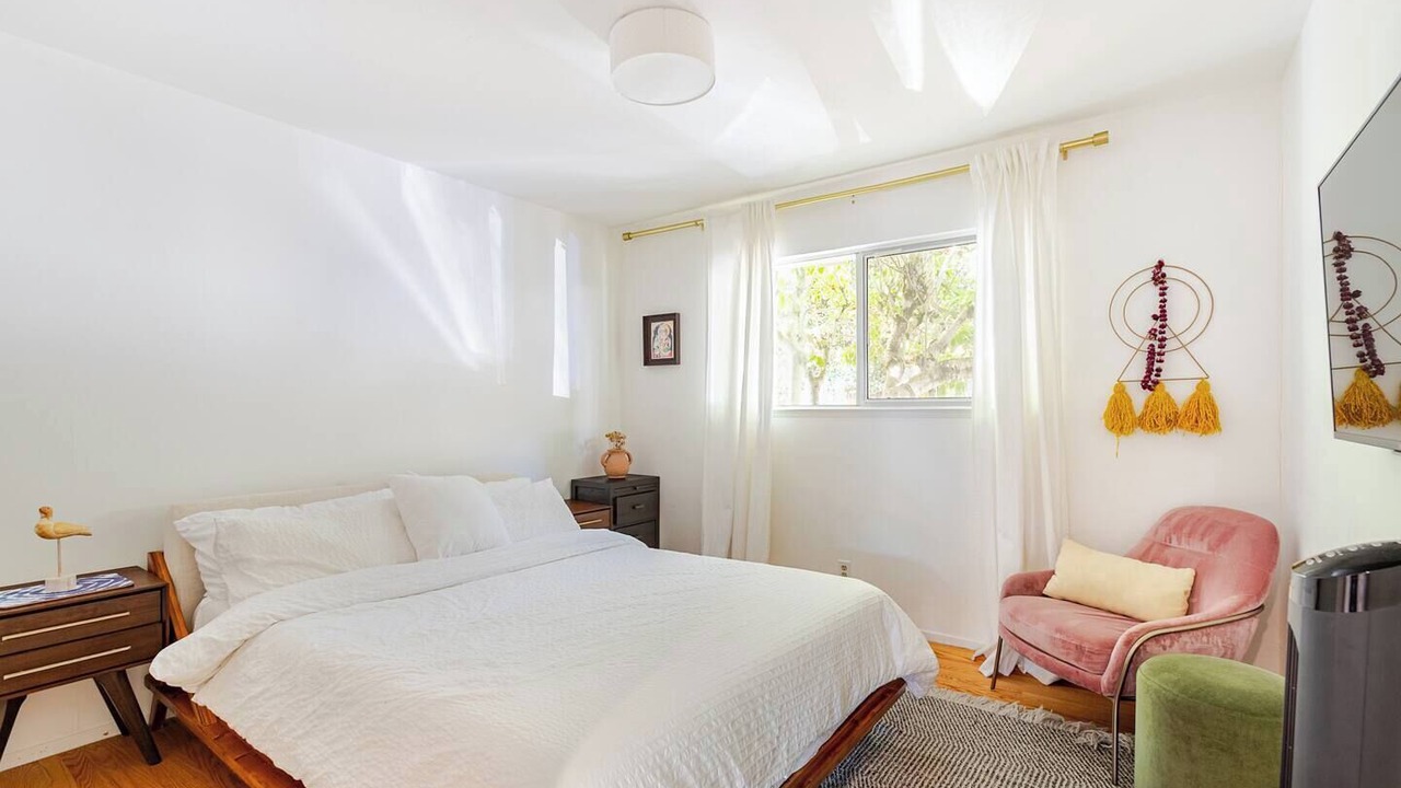 Photo of Bedroom in Upper Rockridge