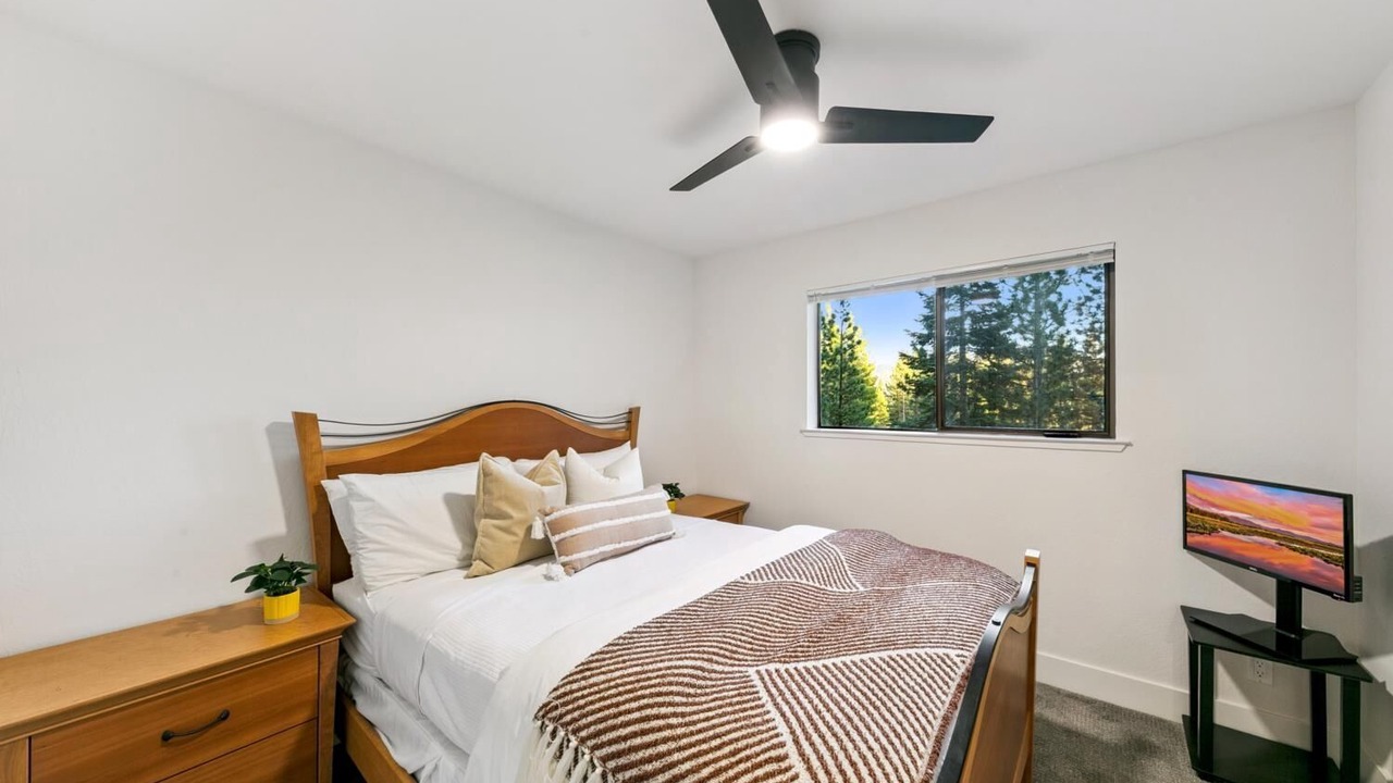 Photo of Bedroom in Incline Village