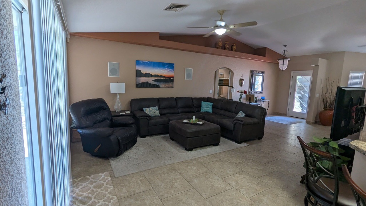 Photo of Livingroom in Lake Havasu City