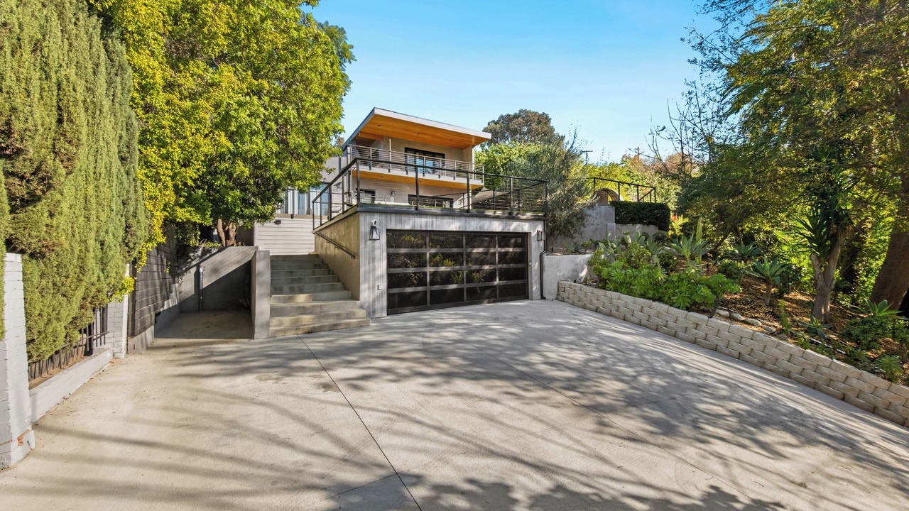 Photo of Outdoor in Studio City