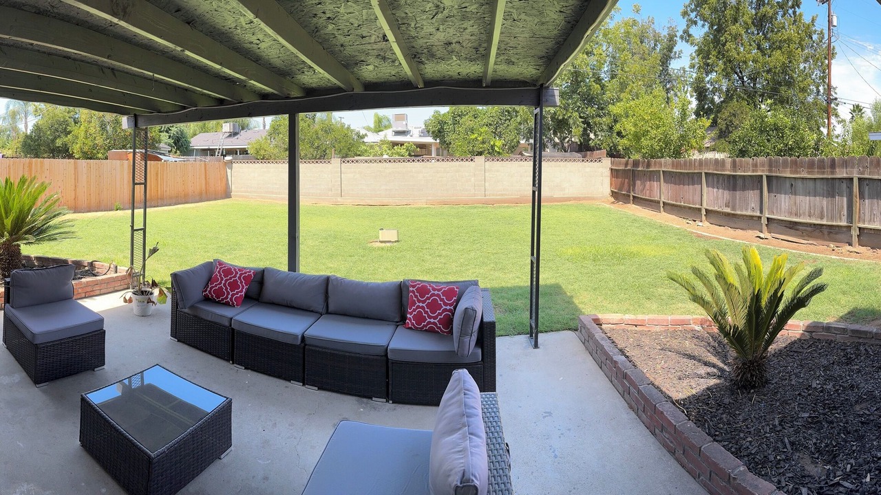 Photo of Patio Balcony in Roosevelt