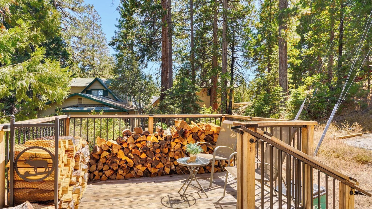 Photo of Patio Balcony in Long Barn