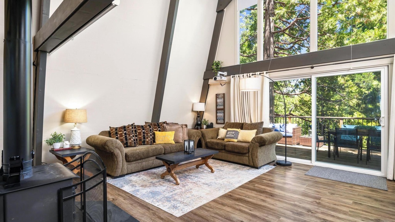 Photo of Livingroom in Long Barn