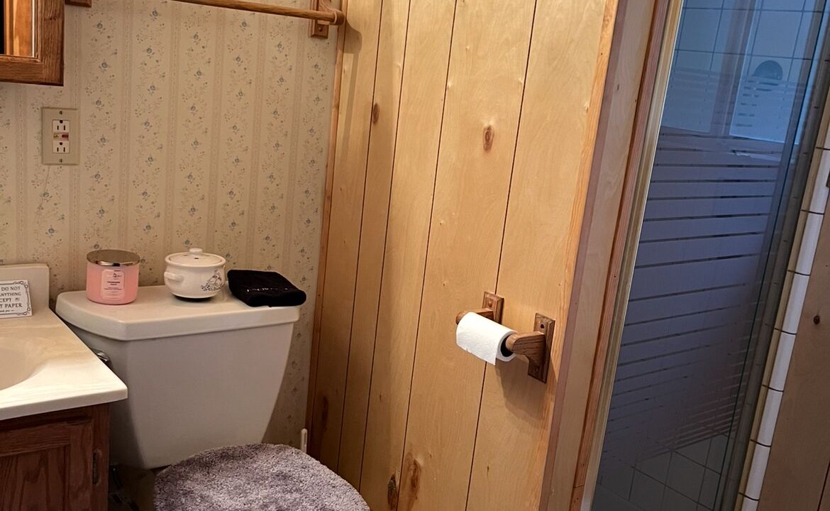 Photo of Bathroom in Twain Harte