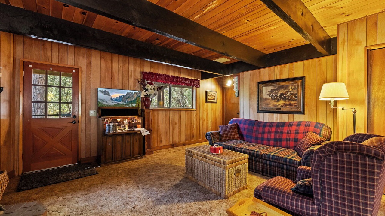 Photo of Bedroom in Twain Harte