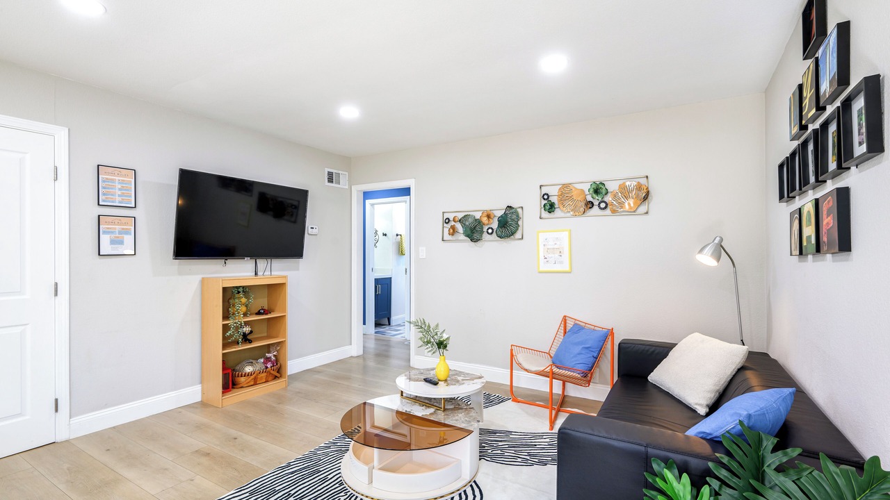 Photo of Livingroom in San Leandro
