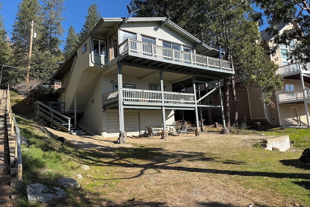 Photo of Outdoor in Bass Lake