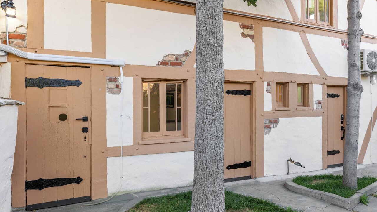 Photo of Outdoor in Newhall