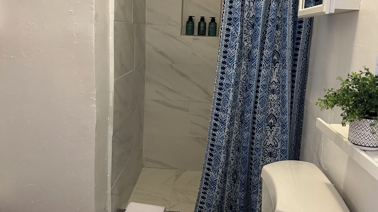 Photo of Bathroom in Wofford Heights
