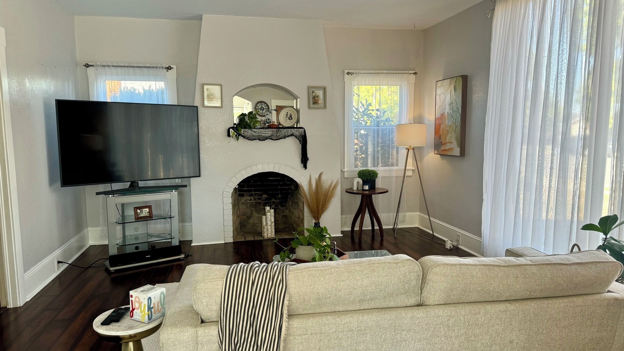 Photo of Livingroom in Patterson