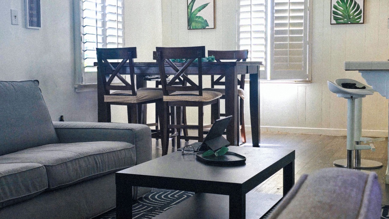 Photo of Livingroom in Oleander - Sunset
