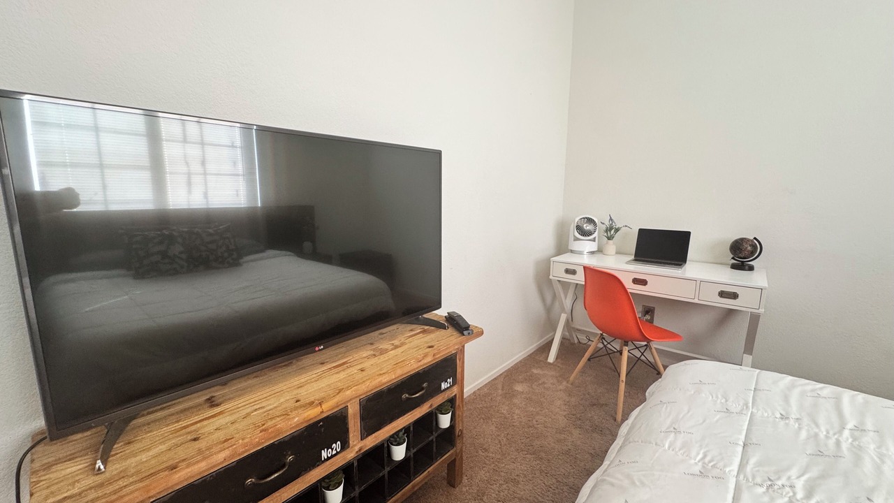 Photo of Bedroom in Northwest Area