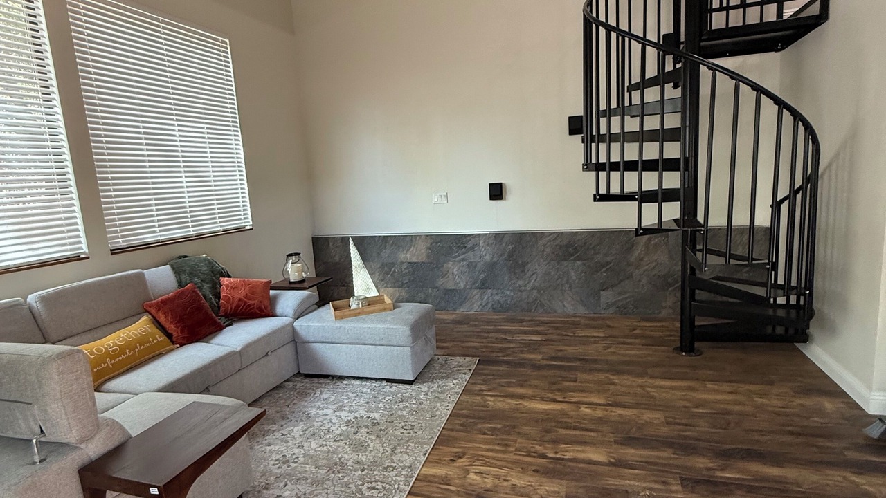 Photo of Livingroom in Shingle Springs