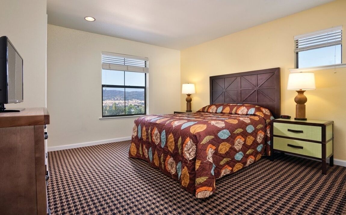 Photo of Bedroom in Angels Camp