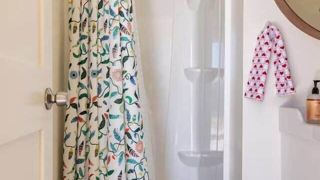 Photo of Bathroom in Landers