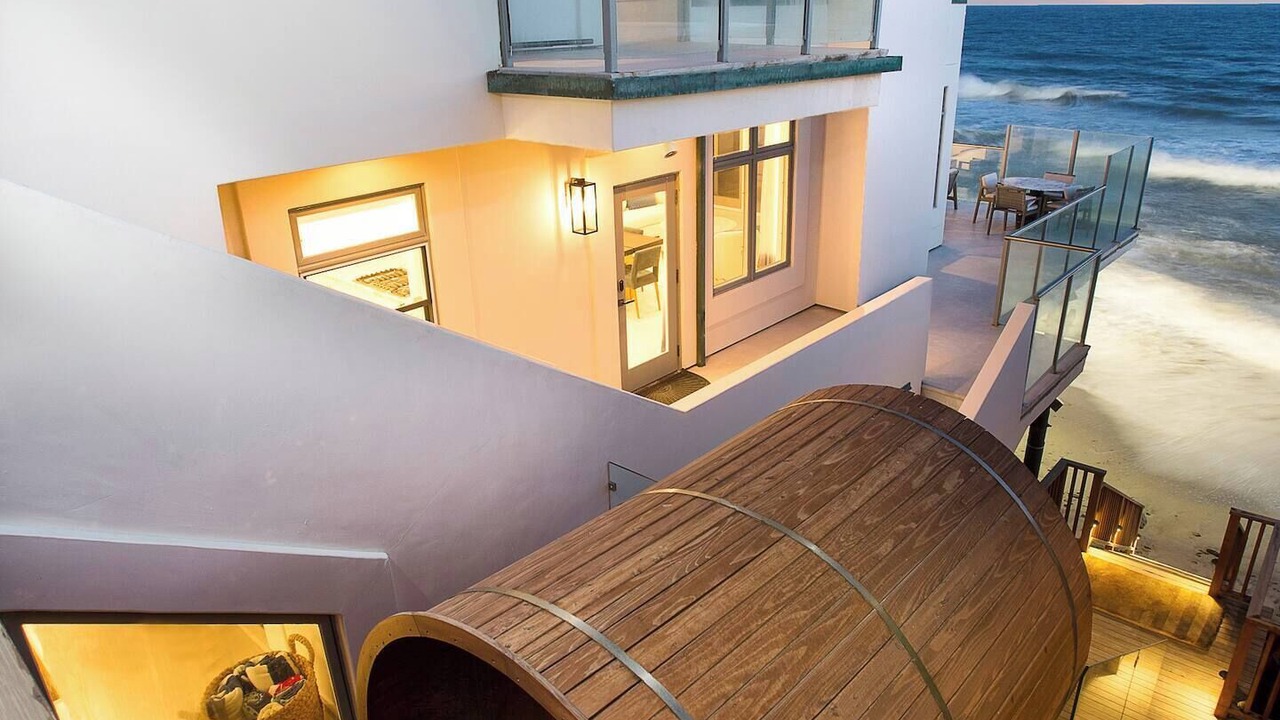 Photo of Patio Balcony in Malibu
