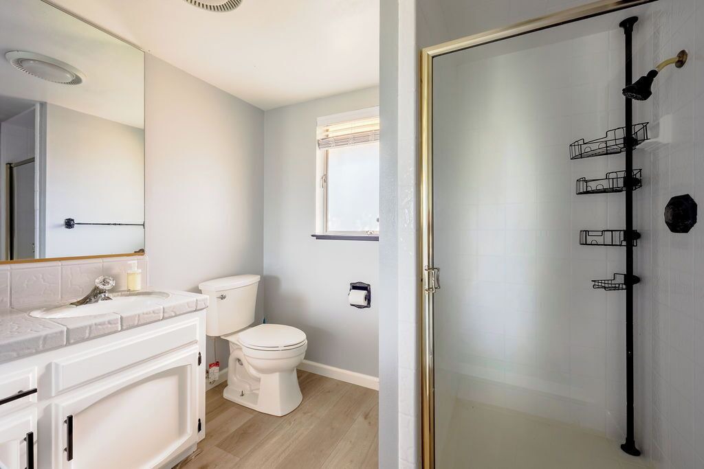 Photo of Bathroom in Roosevelt